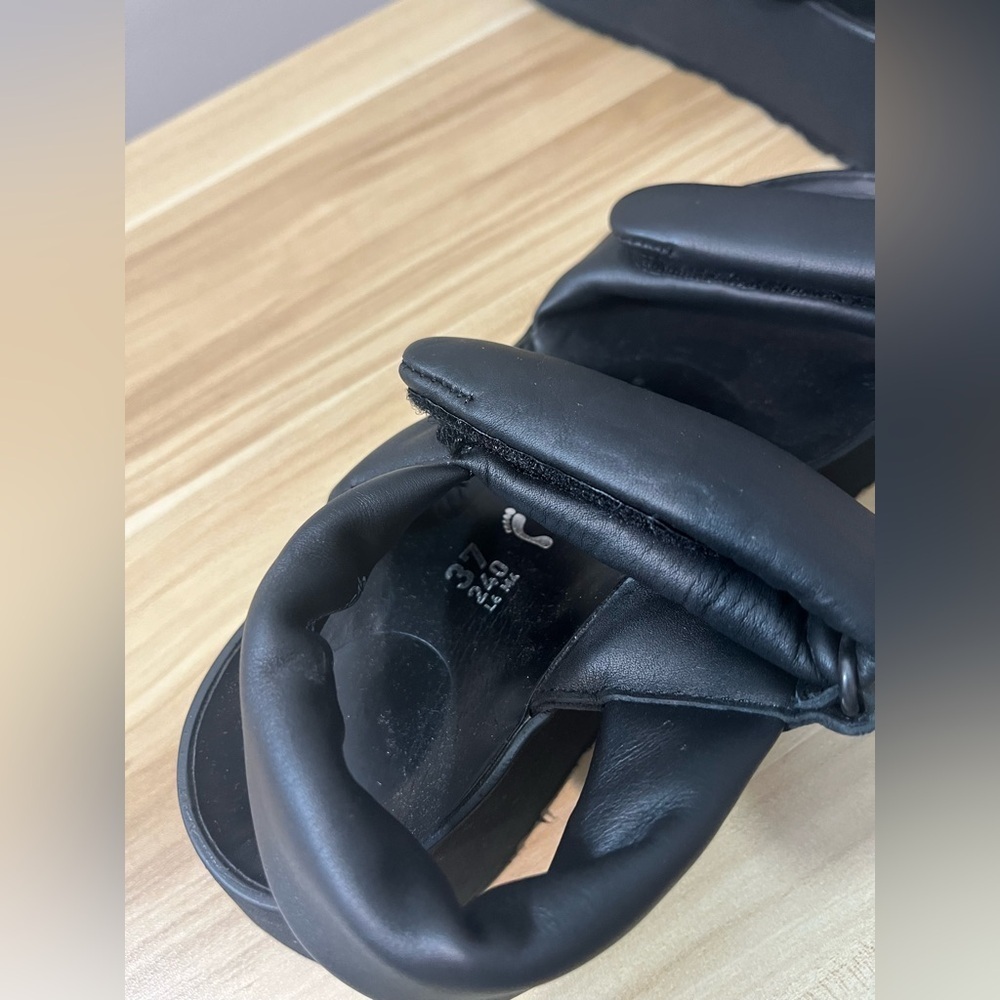 Birkenstock Theda Platform Sandals - Picture 9 of 10